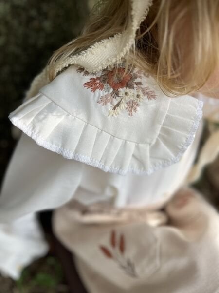 Vintage Yakası Nakışlı Asya Gömlek - Krem