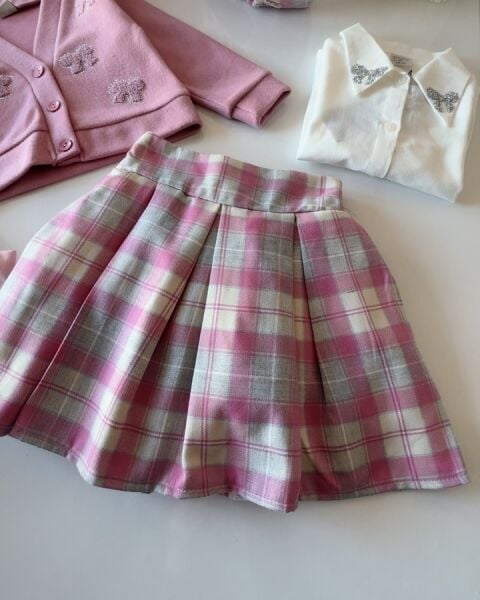 Fiyonk Aplikeli Etekli Şapkalı 3'lü Takım - Pembe