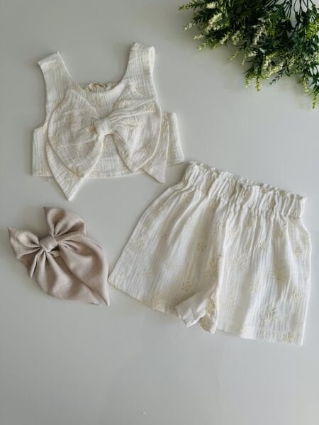 Müslin Fiyonk Detaylı Zeynep Takım - Ekru