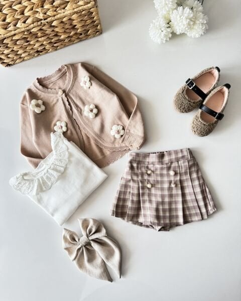 Papatya Aplikeli Triko Kazaklı Takım - Pembe