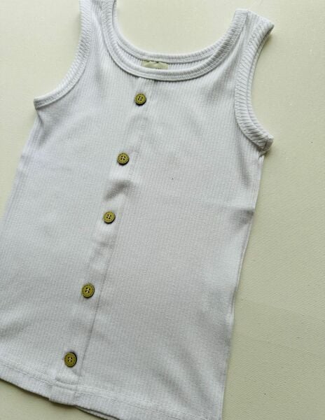 Beyaz Düğmeli Tişört