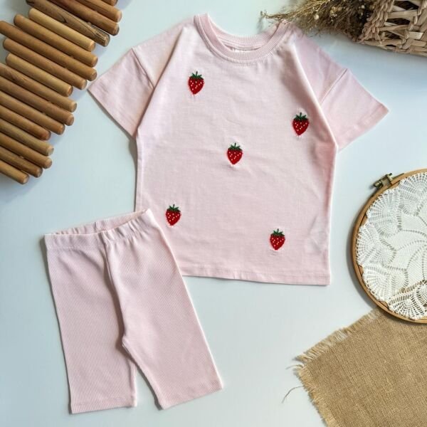 Asarkids Çilek Nakışlı Biker Taytlı Takım - Pembe