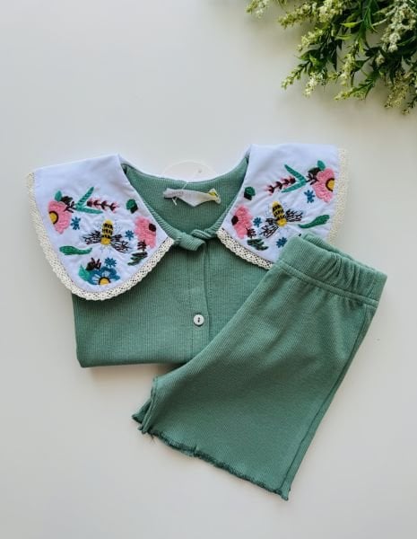 Yakası Nakışlı Deren Takım - Yeşil
