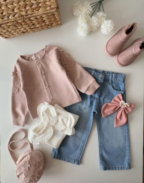 Papatya Aplikeli Denim Pantolonlu 4'lü Set - Gül Kurusu