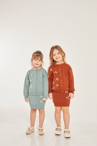 Fiyonk Aplikeli Triko Etekli Takım - Kiremit