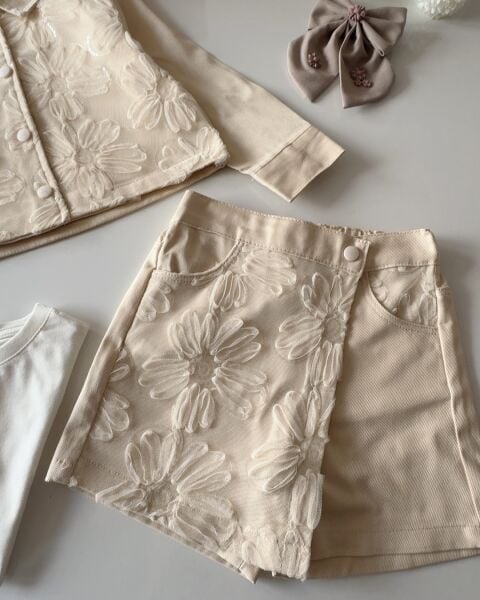 Asar Kids Çiçek İşlemeli Şort Etekli 2'liTakım - Krem