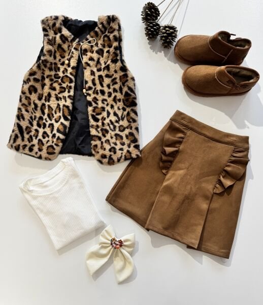 Peluş Leopar Yelekli Çubuk Şort Etekli 3'lü Takım - Kahve