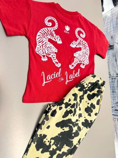 Asarkids La'ciel Paris Kamuflaj Baskılı Pantolon ve Tişört 2'li Set - Kırmızı Kahve