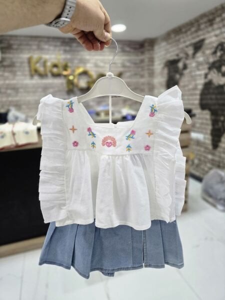 Fırfır Kollu Çiçekli Şort Etekli Defne Takım - Beyaz