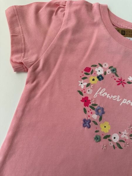 Çiçek Nakışlı Tişört - Pembe