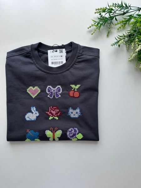 Nakış Detay Tişört - Füme