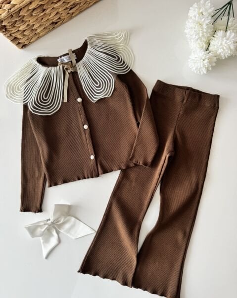 Yakası Aksesuarlı Ribana Taytlı Takım - Kahve