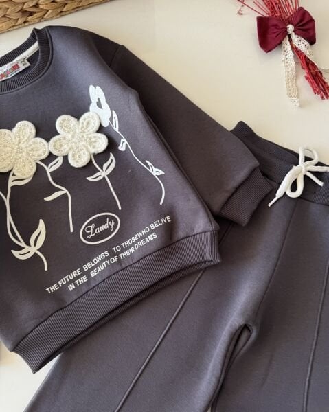 Şardonlu Çiçek Örme Bol Paça Defne Takım - Füme