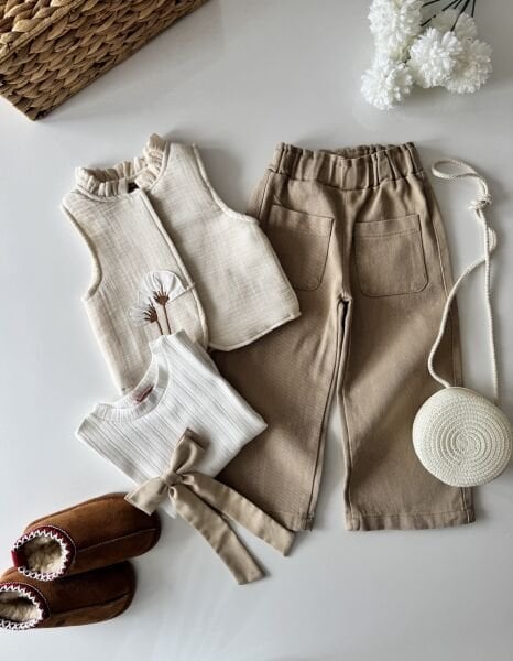 Çiçek İşlemeli Pantolon ve Yelekli 4'lü Set - Krem