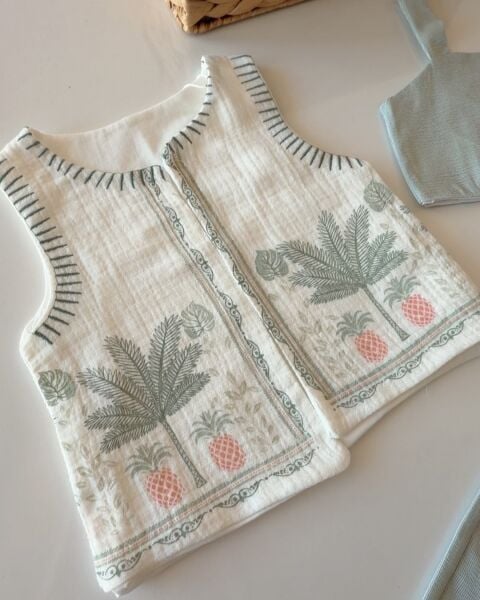 Asarkids Fisto Paçalı Yelekli Nakışlı 3'lü Takım - Beyaz Yeşil