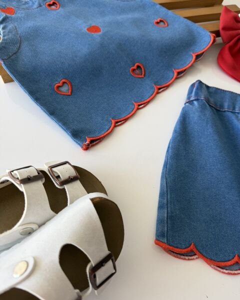 Asarkids Kalp Nakışlı Denim Yelek Şort 2'li Takım - Mavi