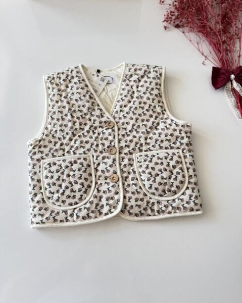 Çiçekli Kapitone Cepli Defne Yelek - Krem