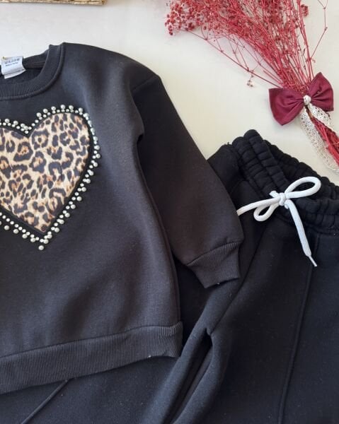 Şardonlu Kalp Leopar Nakışlı Melis Takım - Siyah