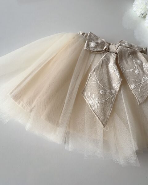 Brode Nakış İşlemeli Tütü Etekli Ceketli 3'li Takım - Bej